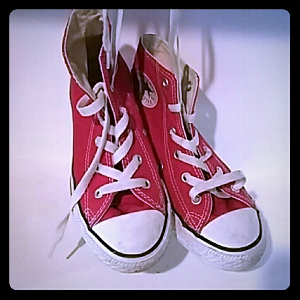 Kids size 1 red hightop converse sneakers